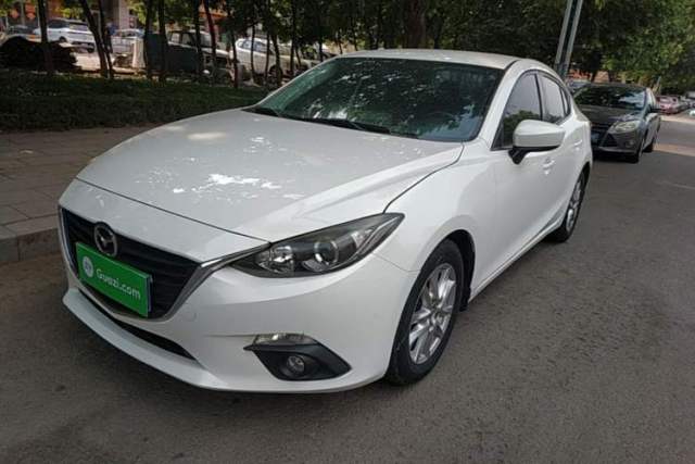 Used Mazda 3 Axela 2016 Sedan 1.5L Automatic Comfort Model