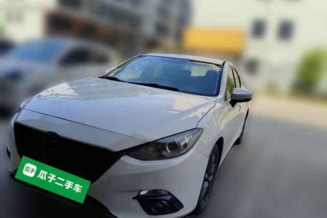 Used Mazda 3 Axela 2016 Sedan 1.5L Automatic Comfort Model