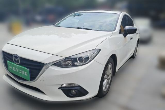 Used Mazda 3 Axela 2016 Sedan 1.5L Automatic Luxury Model