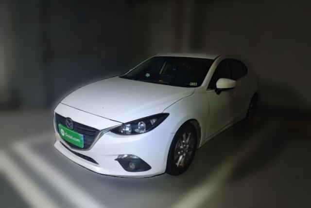Used Mazda 3 Axela 2016 Sedan 1.5L Automatic Comfort Model