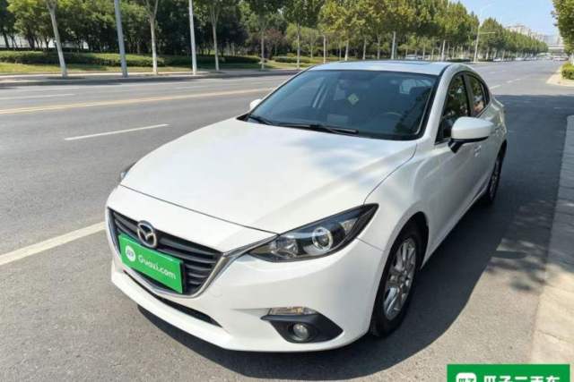 Used Mazda 3 Axela 2016 Hatchback 1.5L Automatic Luxury Model