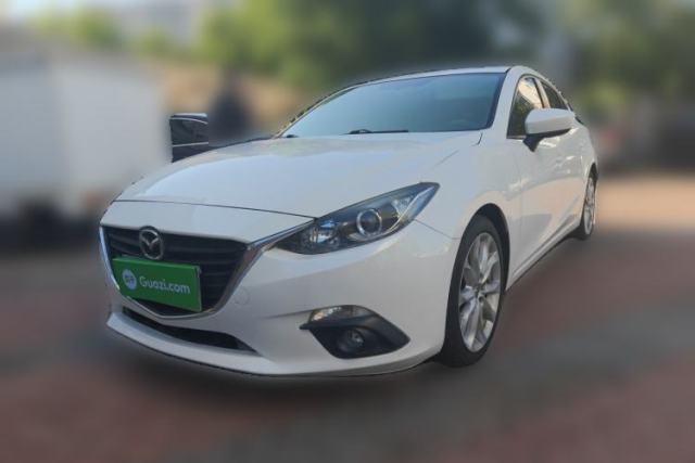 Used Mazda 3 Axela 2016 Hatchback 2.0L Automatic Sport Model