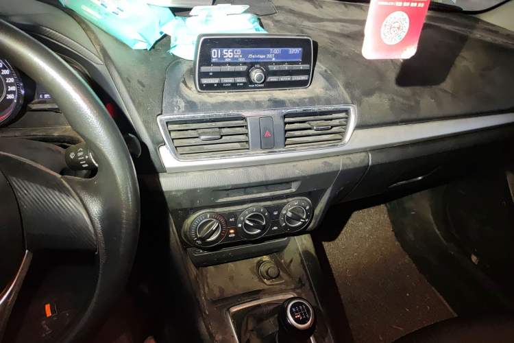 Used Mazda 3 Axela 2016 Sedan 1.5L Manual Comfort Model Audio And AC Panel