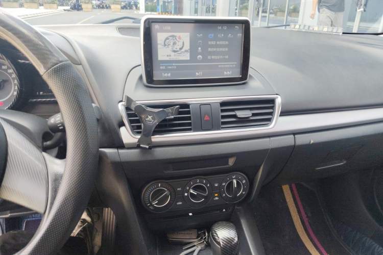 Used Mazda 3 Axela 2016 Sedan 1.5L Automatic Comfort Model Audio And AC Panel