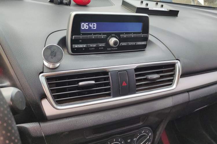 Used Mazda 3 Axela 2016 Sedan 1.5L Manual Comfort Model Audio And AC Panel
