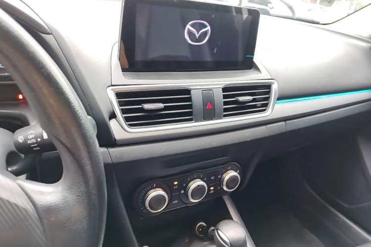 Used Mazda 3 Axela 2016 Sedan 1.5L Automatic Comfort Model Audio And AC Panel