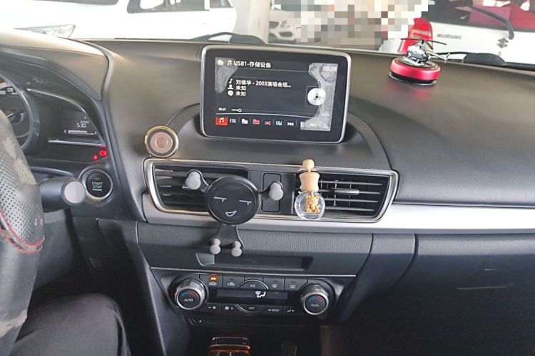 Used Mazda 3 Axela 2016 Sedan 1.5L Automatic Luxury Model Audio And AC Panel