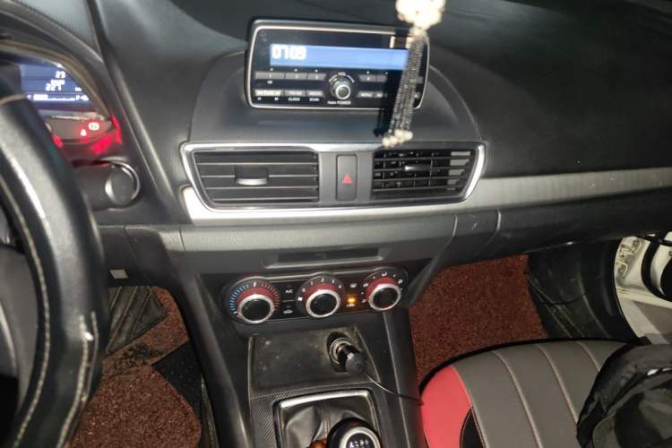 Used Mazda 3 Axela 2016 Sedan 1.5L Manual Comfort Model Audio And AC Panel