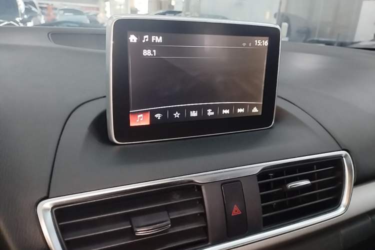 Used Mazda 3 Axela 2016 Sedan 1.5L Automatic Luxury Model Audio And AC Panel