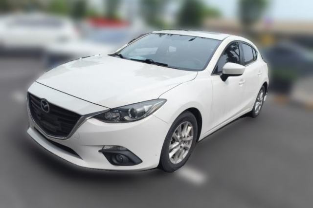 Used Mazda 3 Axela 2016 Hatchback 1.5L Automatic Luxury Model