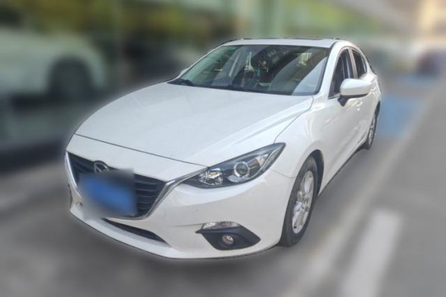 Used Mazda 3 Axela 2016 Hatchback 1.5L Automatic Luxury Model