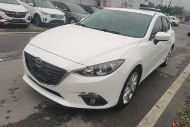 Used Mazda 3 Axela 2016 Hatchback 2.0L Automatic Sport Model