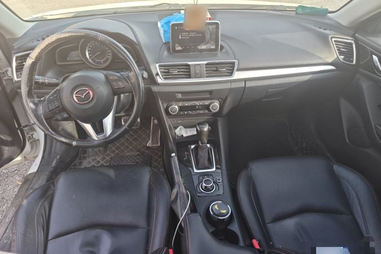 Used Mazda 3 Axela 2016 Sedan 2.0L Automatic Sport Model Center Console