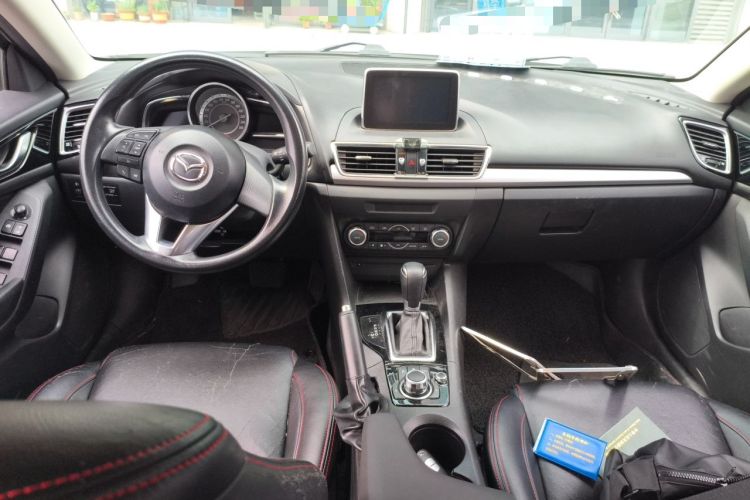Used Mazda 3 Axela 2016 Hatchback 1.5L Automatic Luxury Model Center Console