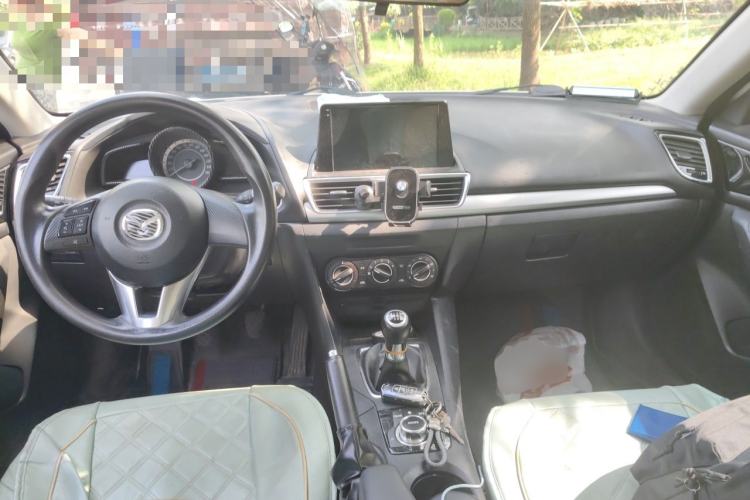 Used Mazda 3 Axela 2016 Sedan 1.5L Manual Comfort Model Center Console