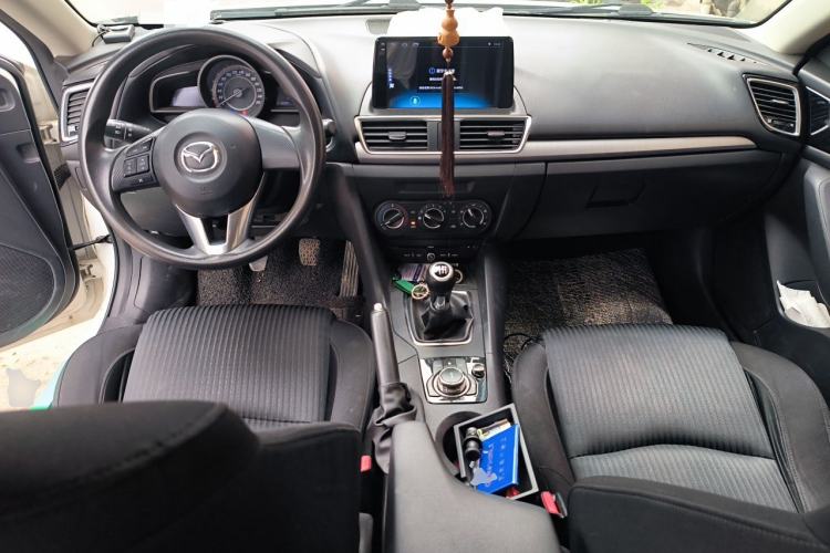 Used Mazda 3 Axela 2016 Sedan 1.5L Manual Comfort Model Center Console