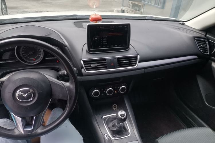 Used Mazda 3 Axela 2016 Sedan 1.5L Manual Comfort Model Center Console
