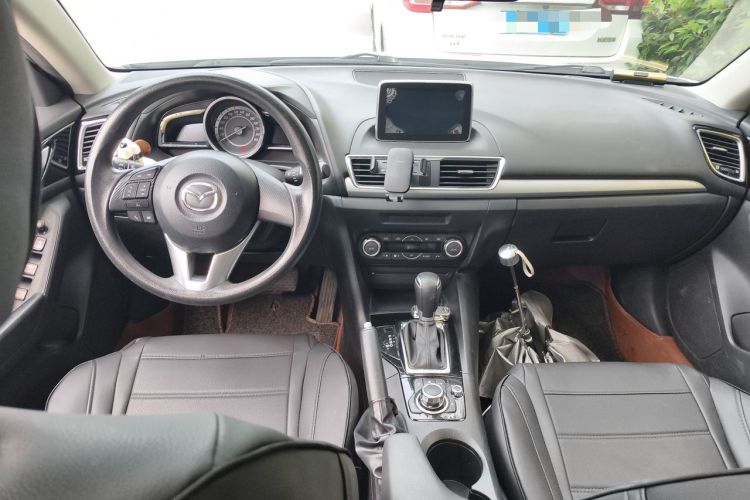 Used Mazda 3 Axela 2016 Sedan 1.5L Automatic Luxury Model Center Console