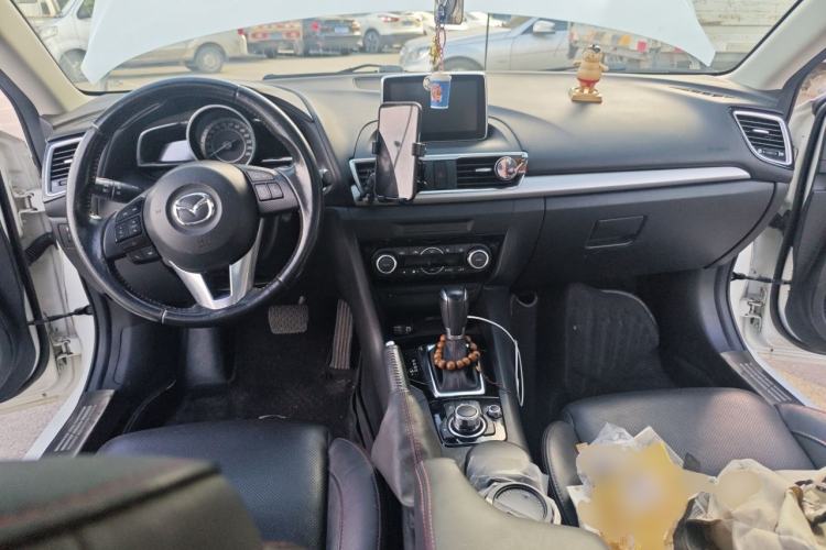 Used Mazda 3 Axela 2016 Sedan 2.0L Automatic Sport Model Center Console