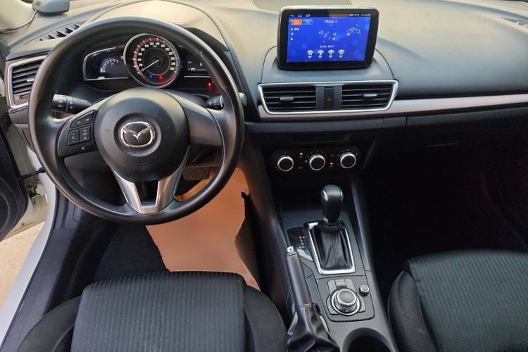 Used Mazda 3 Axela 2016 Sedan 1.5L Automatic Comfort Model Center Console