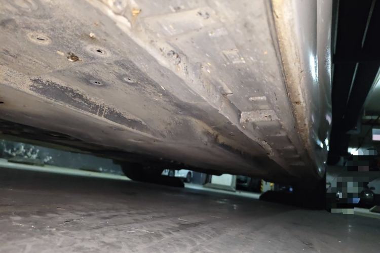 Used Mazda 3 Axela 2016 Sedan 1.5L Automatic Comfort Model Chassis Front Left