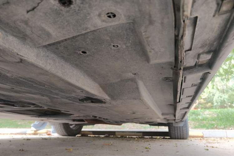 Used Mazda 3 Axela 2016 Sedan 1.5L Automatic Comfort Model Chassis Front Left