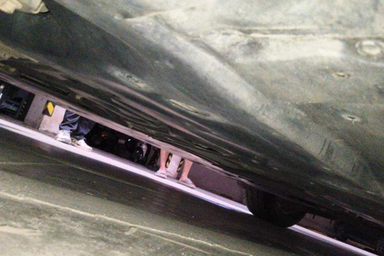 Used Mazda 3 Axela 2016 Sedan 1.5L Automatic Comfort Model Chassis Front Left
