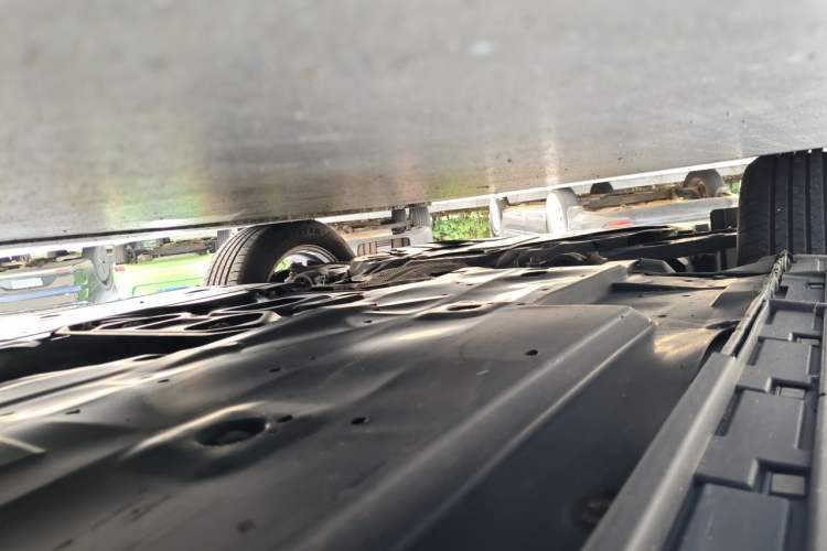 Used Mazda 3 Axela 2016 Sedan 1.5L Automatic Comfort Model Chassis Front Left
