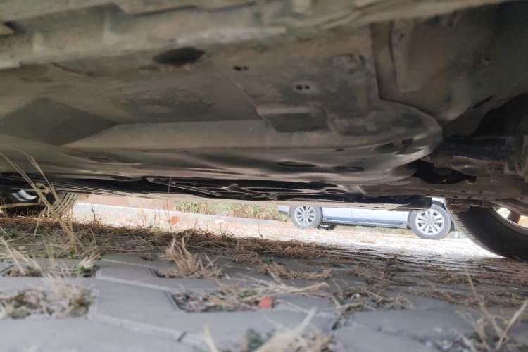 Used Mazda 3 Axela 2016 Hatchback 1.5L Automatic Comfort Model Chassis Front Right