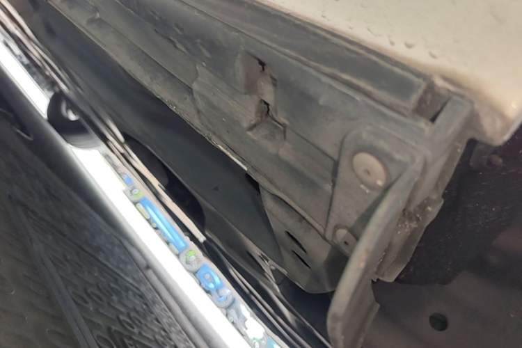 Used Mazda 3 Axela 2016 Sedan 1.5L Manual Comfort Model Chassis Rear Left