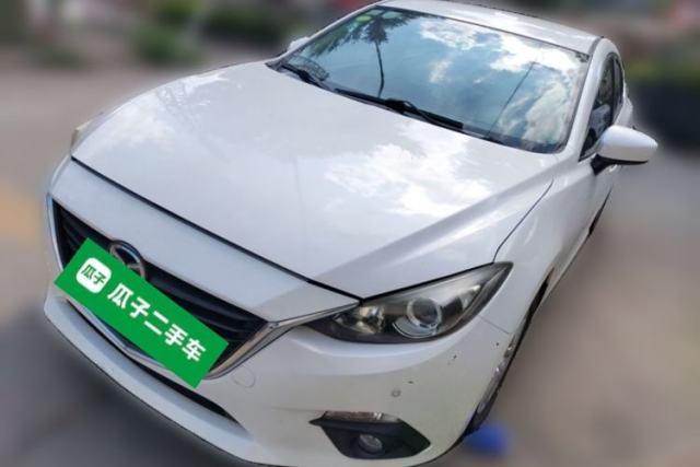 Used Mazda 3 Axela 2016 Sedan 1.5L Automatic Comfort Model