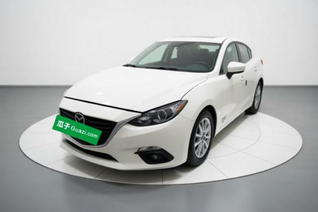 Mazda 3 Axela 2016 Sedan 1.5L Manual Comfort Model de segunda mano