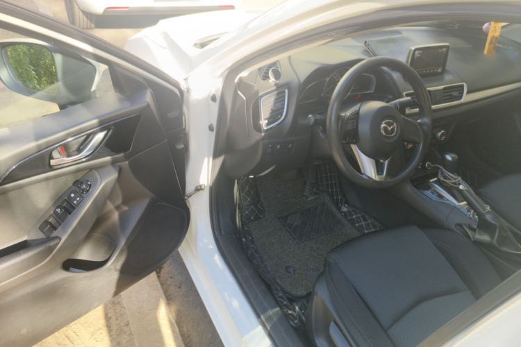 Used Mazda 3 Axela 2016 Sedan 1.5L Automatic Luxury Model Driver Seat
