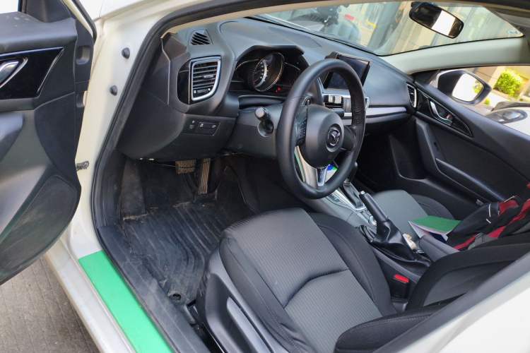 Used Mazda 3 Axela 2016 Sedan 1.5L Automatic Comfort Model Driver Seat