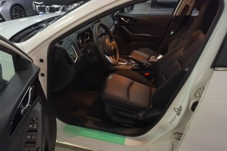 Used Mazda 3 Axela 2016 Sedan 1.5L Automatic Luxury Model Driver Seat