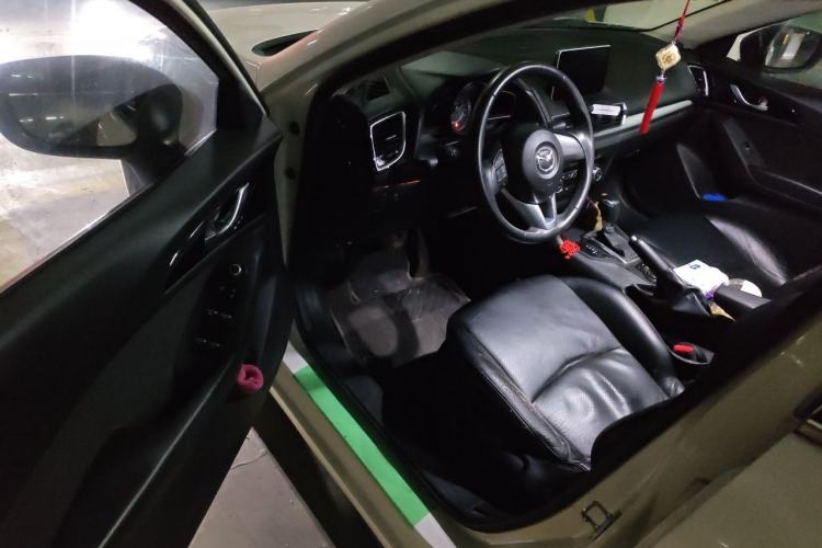 Used Mazda 3 Axela 2016 Sedan 1.5L Automatic Comfort Model Driver Seat