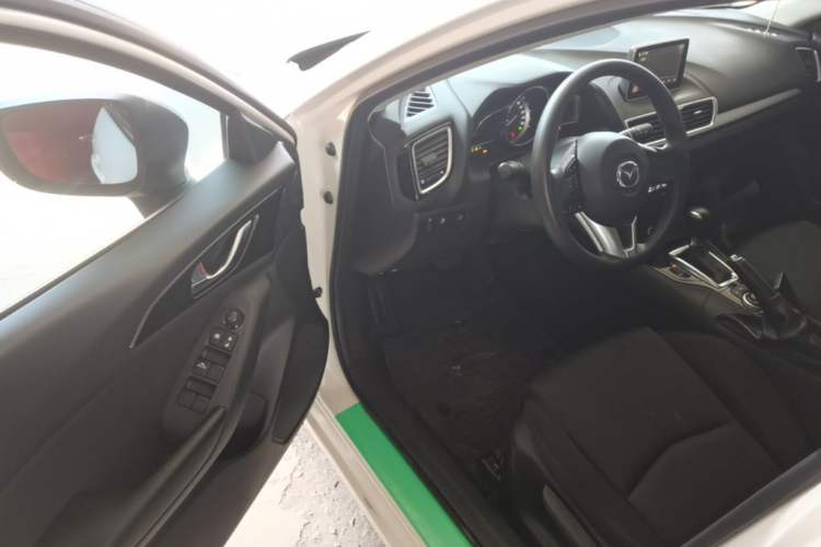 Used Mazda 3 Axela 2016 Hatchback 1.5L Automatic Luxury Model Driver Seat