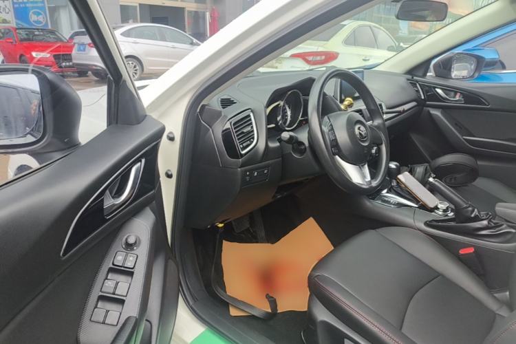 Used Mazda 3 Axela 2016 Sedan 1.5L Automatic Luxury Model Driver Seat