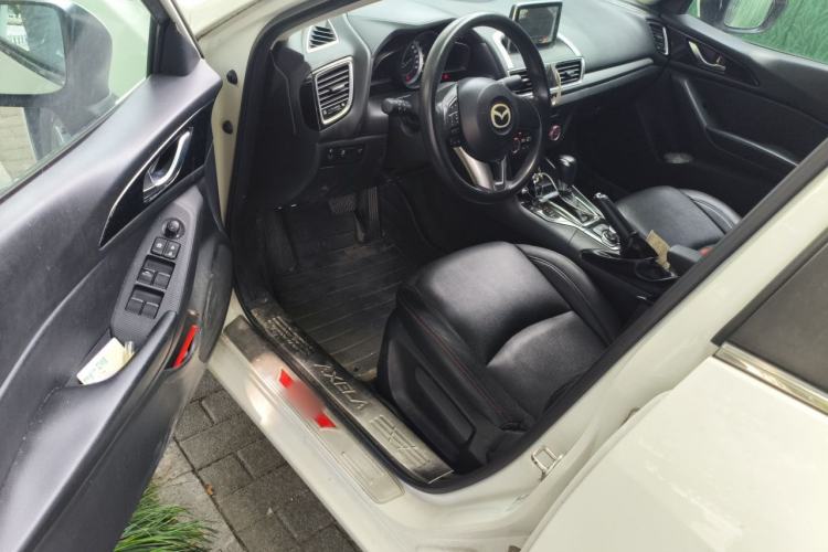Used Mazda 3 Axela 2016 Sedan 1.5L Automatic Luxury Model Driver Seat