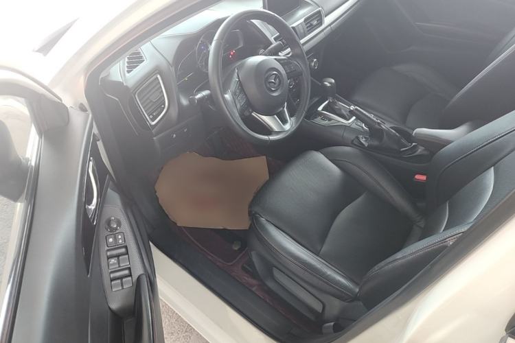 Used Mazda 3 Axela 2016 Sedan 2.0L Automatic Flagship Model Driver Seat