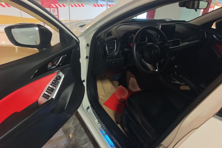 Used Mazda 3 Axela 2016 Sedan 1.5L Automatic Comfort Model Driver Seat