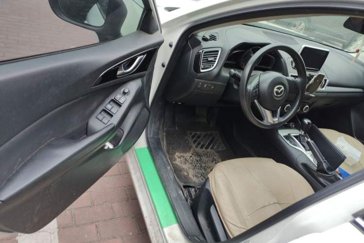 Used Mazda 3 Axela 2016 Sedan 1.5L Automatic Comfort Model Driver Seat