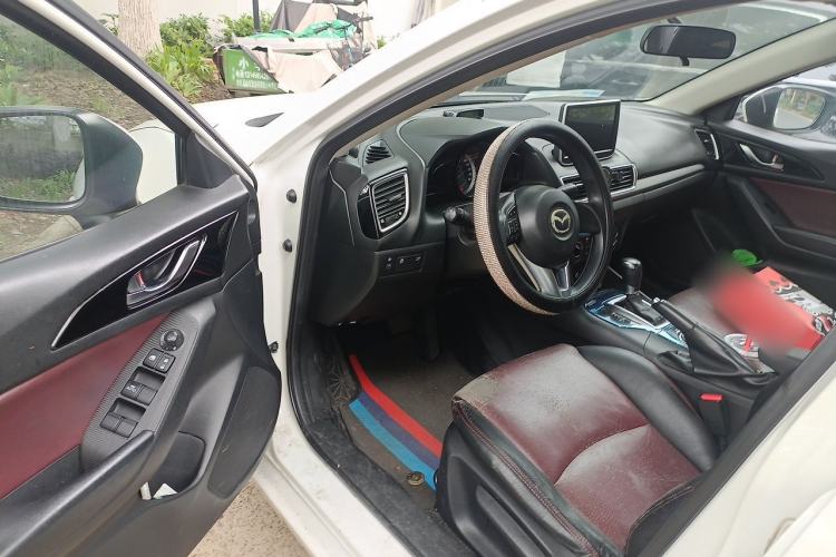 Used Mazda 3 Axela 2016 Sedan 1.5L Automatic Comfort Model Driver Seat