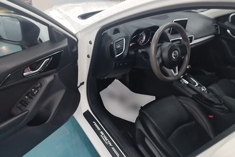 Used Mazda 3 Axela 2016 Sedan 1.5L Automatic Luxury Model Driver Seat
