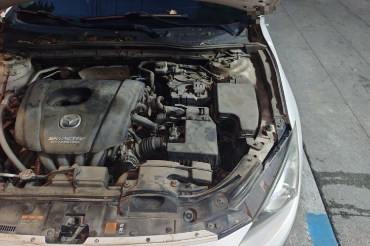 Used Mazda 3 Axela 2016 Sedan 1.5L Automatic Luxury Model Engine Bay Left