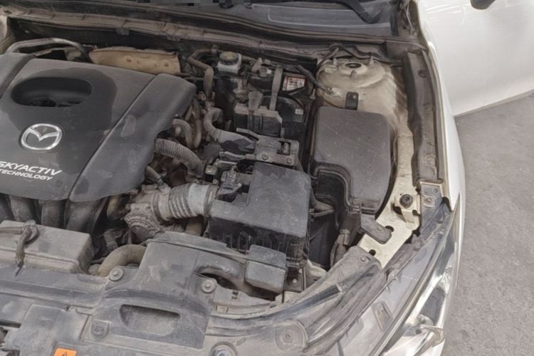 Used Mazda 3 Axela 2016 Sedan 1.5L Manual Comfort Model Engine Bay Left