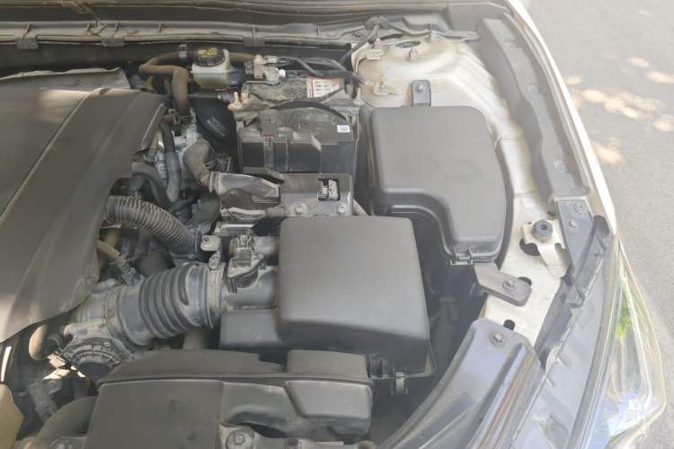 Used Mazda 3 Axela 2016 Sedan 2.0L Automatic Flagship Model Engine Bay Left