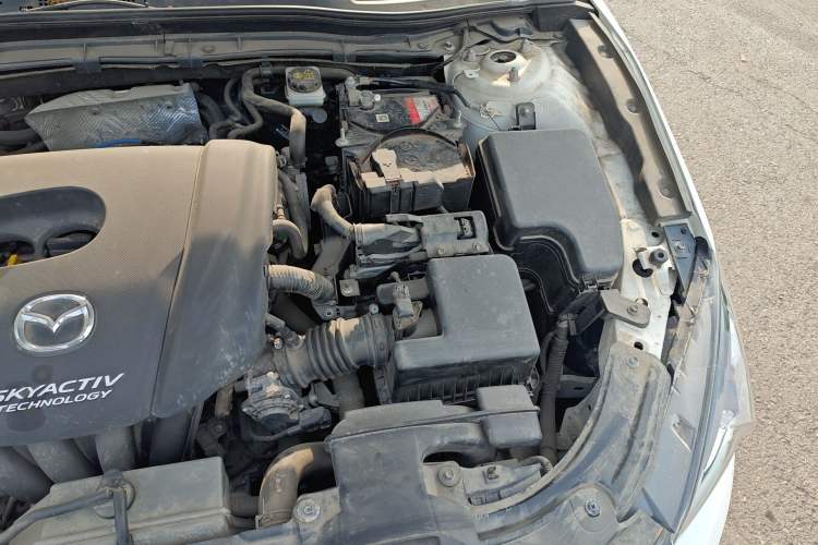 Used Mazda 3 Axela 2016 Sedan 1.5L Manual Luxury Model Engine Bay Left