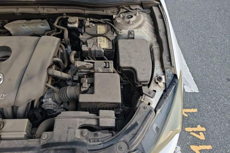 Used Mazda 3 Axela 2016 Hatchback 1.5L Automatic Comfort Model Engine Bay Left