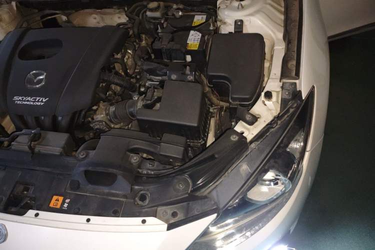 Used Mazda 3 Axela 2016 Sedan 1.5L Automatic Comfort Model Engine Bay Left